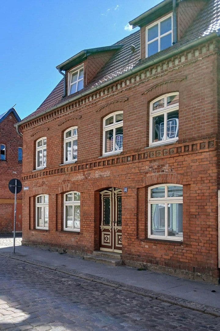 Prodej domu 165 m², pozemek 114 m², Plau am See, Mecklenburg-Vorpommern Prodej domu 165 m², pozemek 114 m², Plau am See, Mecklenburg-Vorpommern
