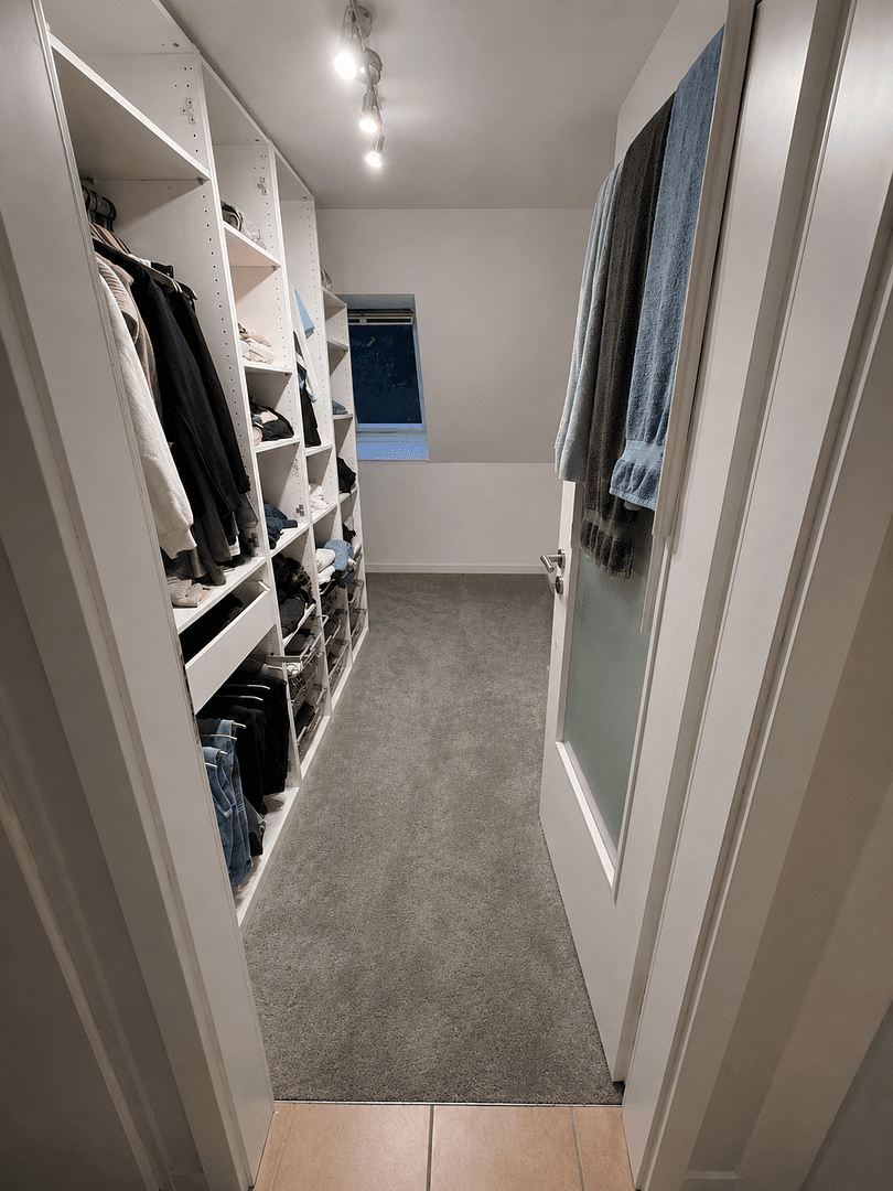 Prodej domu 210 m², pozemek 826 m², Apen, Dolní Sasko Prodej domu 210 m², pozemek 826 m², Apen, Dolní Sasko