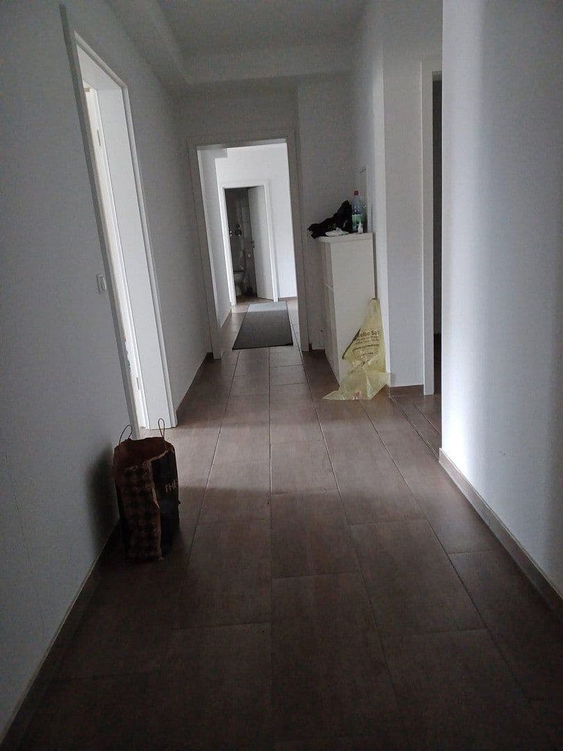 Pronájem bytu 3+1 99 m², Bad Soden-Salmünster, Hessen Pronájem bytu 3+1 99 m², Bad Soden-Salmünster, Hessen