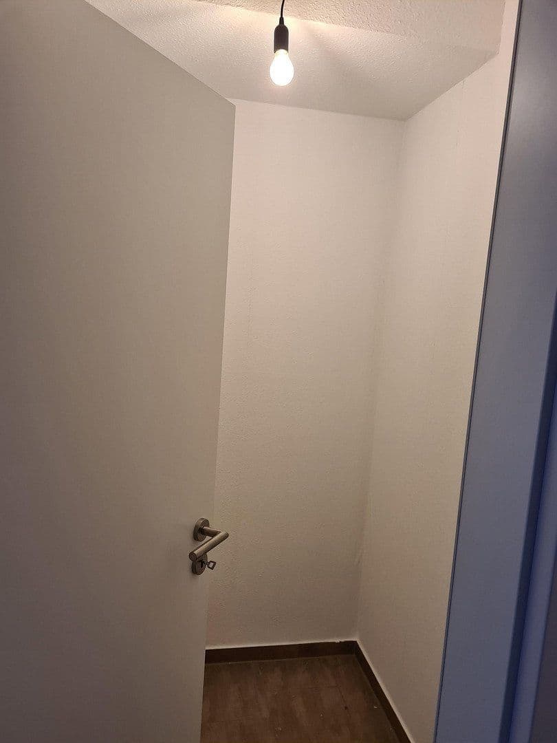 Pronájem bytu 3+1 99 m², Bad Soden-Salmünster, Hessen Pronájem bytu 3+1 99 m², Bad Soden-Salmünster, Hessen