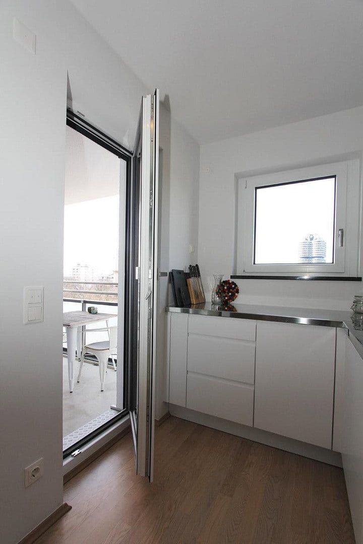 Pronájem bytu 2+1 48 m², München, Bavorsko Pronájem bytu 2+1 48 m², München, Bavorsko