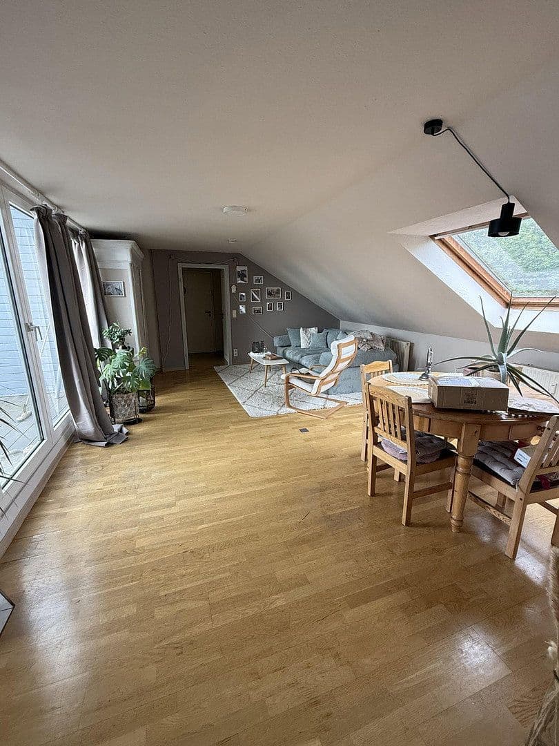 Pronájem bytu 3+1 80 m², Wesel, Severní Porýní-Vestfálsko Pronájem bytu 3+1 80 m², Wesel, Severní Porýní-Vestfálsko