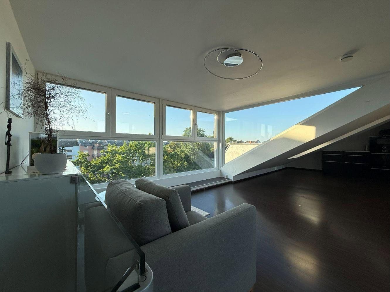 Prodej bytu 3+kk 95 m², Frankfurt am Main, Hessen Prodej bytu 3+kk 95 m², Frankfurt am Main, Hessen