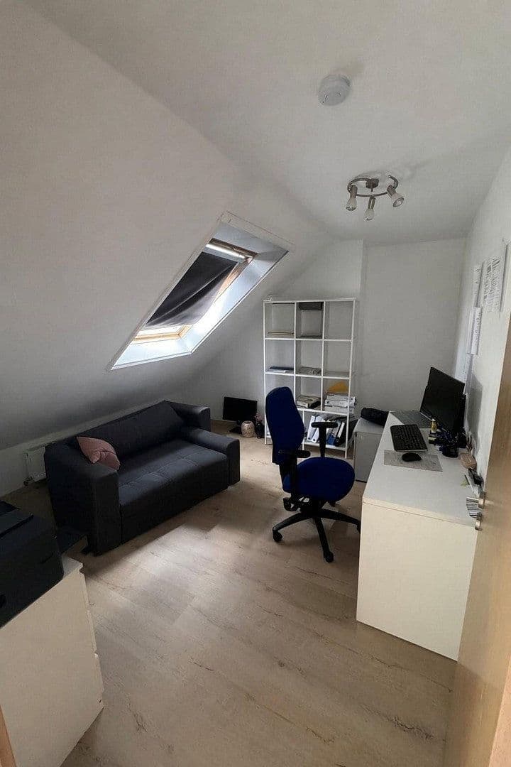 Prodej domu 114 m², pozemek 345 m², Wuppertal, Severní Porýní-Vestfálsko Prodej domu 114 m², pozemek 345 m², Wuppertal, Severní Porýní-Vestfálsko