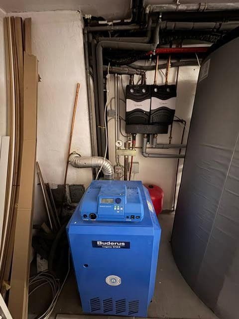 Prodej domu 114 m², pozemek 345 m², Wuppertal, Severní Porýní-Vestfálsko Prodej domu 114 m², pozemek 345 m², Wuppertal, Severní Porýní-Vestfálsko
