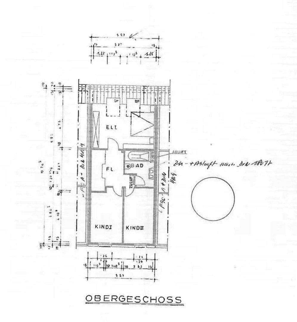 Prodej domu 114 m², pozemek 345 m², Wuppertal, Severní Porýní-Vestfálsko Prodej domu 114 m², pozemek 345 m², Wuppertal, Severní Porýní-Vestfálsko