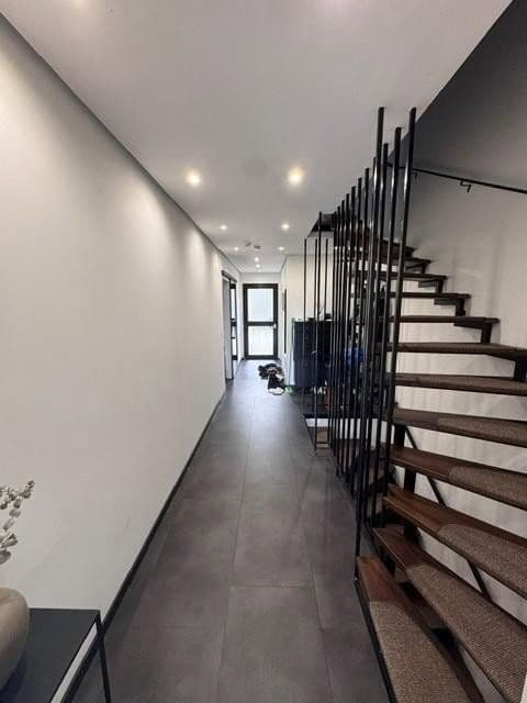 Prodej domu 114 m², pozemek 345 m², Wuppertal, Severní Porýní-Vestfálsko Prodej domu 114 m², pozemek 345 m², Wuppertal, Severní Porýní-Vestfálsko