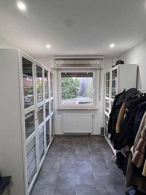 Prodej domu 114 m², pozemek 345 m², Wuppertal, Severní Porýní-Vestfálsko Prodej domu 114 m², pozemek 345 m², Wuppertal, Severní Porýní-Vestfálsko
