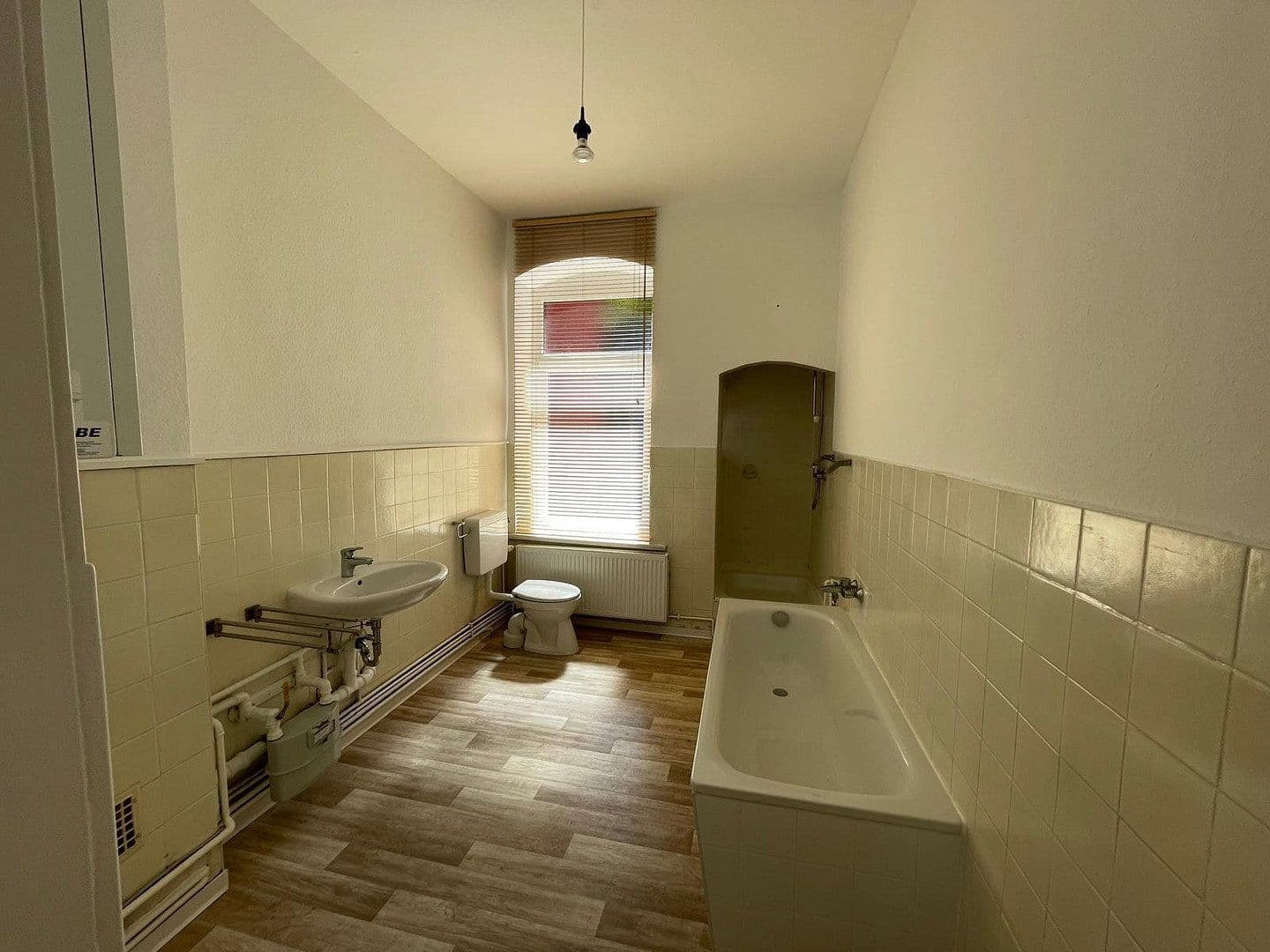 Pronájem bytu 2+1 69 m², Hahnenstraße 9, Hannover, Dolní Sasko Pronájem bytu 2+1 69 m², Hahnenstraße 9, Hannover, Dolní Sasko