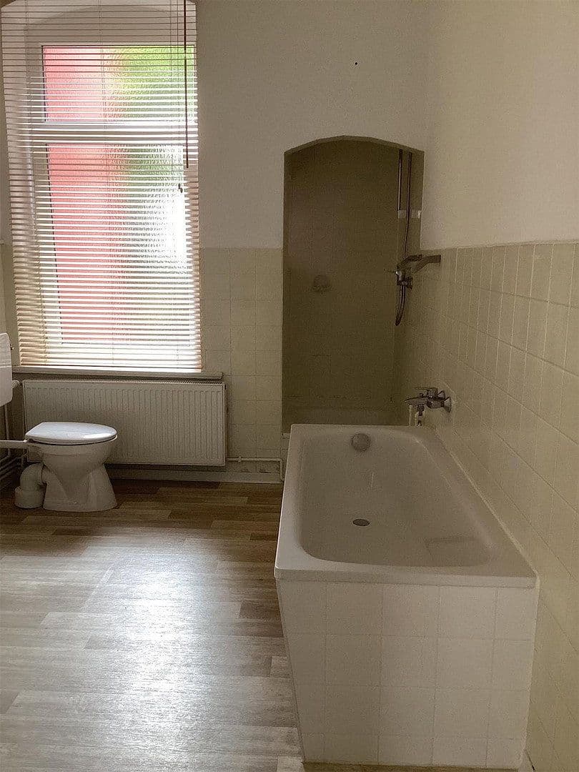 Pronájem bytu 2+1 69 m², Hahnenstraße 9, Hannover, Dolní Sasko Pronájem bytu 2+1 69 m², Hahnenstraße 9, Hannover, Dolní Sasko
