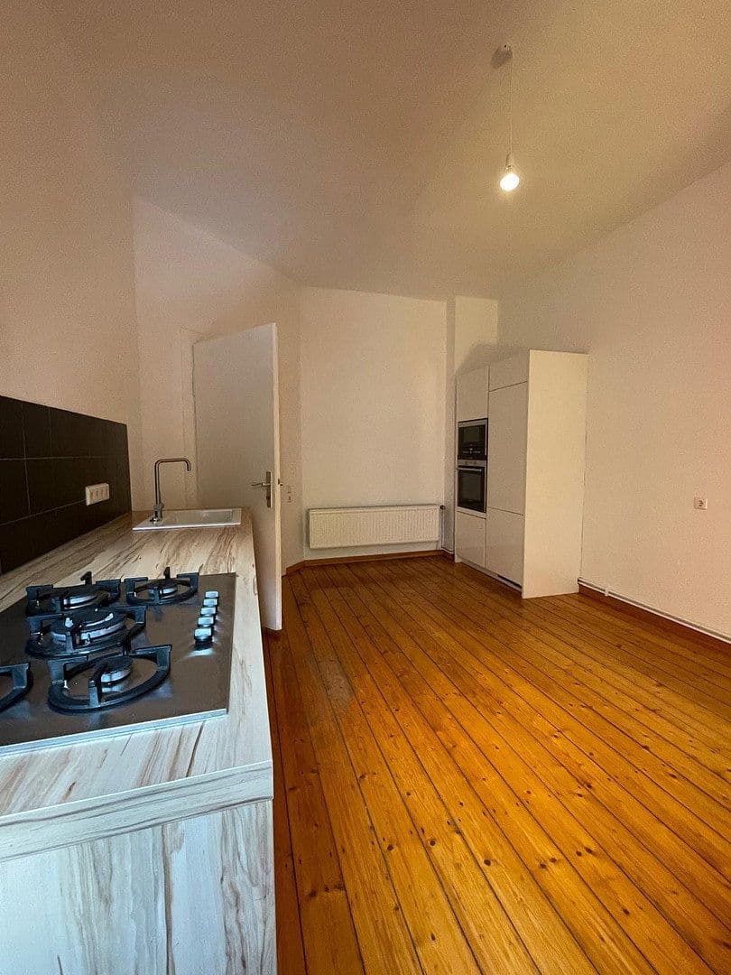 Pronájem bytu 2+1 69 m², Hahnenstraße 9, Hannover, Dolní Sasko Pronájem bytu 2+1 69 m², Hahnenstraße 9, Hannover, Dolní Sasko