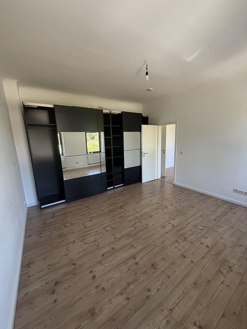 Pronájem bytu 2+1 64 m², Albert-Kleeberg-Str. 2, Fürstenwalde nad Sprévou, Braniborsko Pronájem bytu 2+1 64 m², Albert-Kleeberg-Str. 2, Fürstenwalde nad Sprévou, Braniborsko