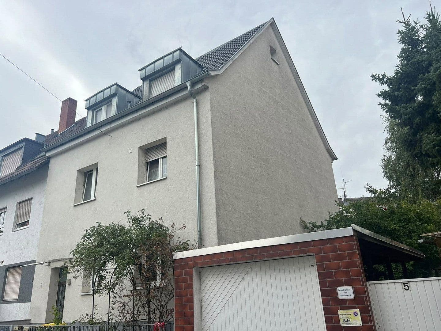 Pronájem bytu 2+1 65 m², Weiherstraße 3, Mannheim, Bádensko-Württembersko Pronájem bytu 2+1 65 m², Weiherstraße 3, Mannheim, Bádensko-Württembersko