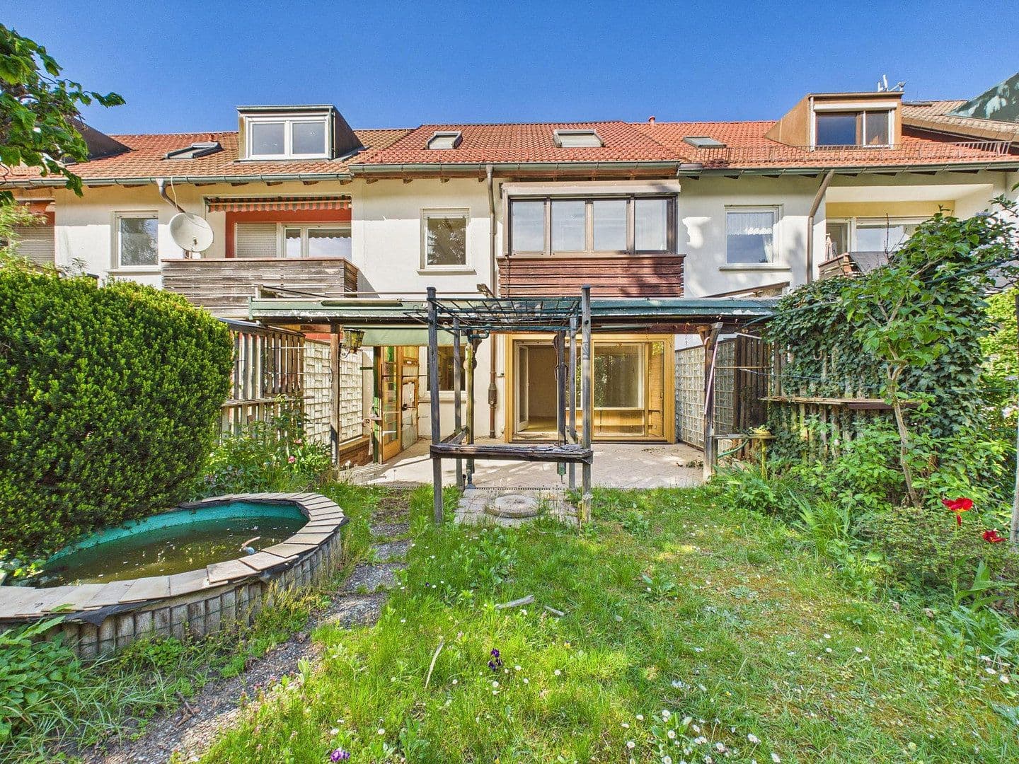 Prodej domu 131 m², pozemek 174 m², Nürnberg, Bavorsko Prodej domu 131 m², pozemek 174 m², Nürnberg, Bavorsko
