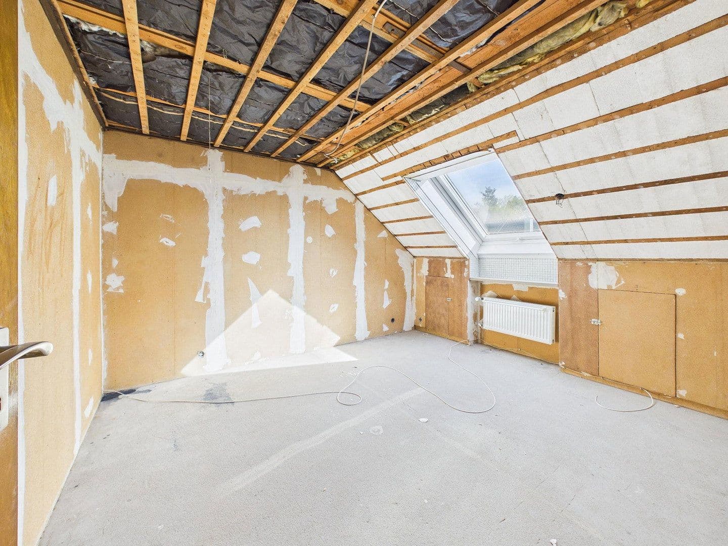 Prodej domu 131 m², pozemek 174 m², Nürnberg, Bavorsko Prodej domu 131 m², pozemek 174 m², Nürnberg, Bavorsko