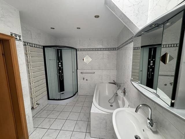 Pronájem bytu 3+1 85 m², Wiesbaden, Hessen Pronájem bytu 3+1 85 m², Wiesbaden, Hessen