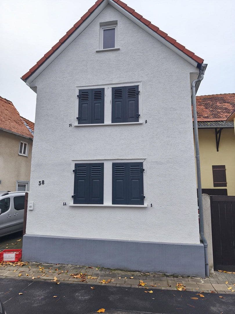 Prodej domu 83 m², pozemek 190 m², Neugasse 38, Ober-Mörlen, Hessen Prodej domu 83 m², pozemek 190 m², Neugasse 38, Ober-Mörlen, Hessen