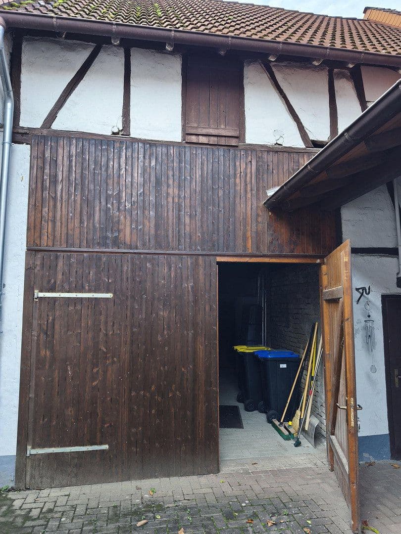 Prodej domu 83 m², pozemek 190 m², Neugasse 38, Ober-Mörlen, Hessen Prodej domu 83 m², pozemek 190 m², Neugasse 38, Ober-Mörlen, Hessen