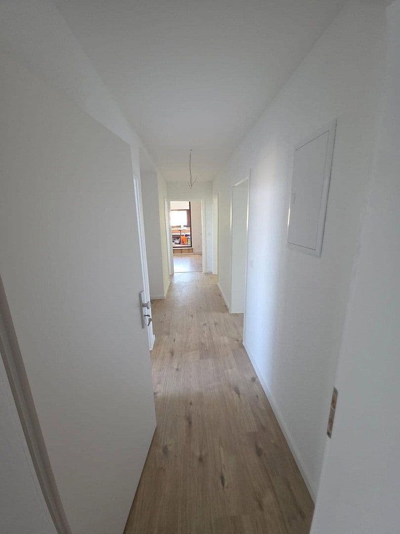 Pronájem bytu 3+1 82 m², Ulmer Strasse 7, Neckarsulm, Bádensko-Württembersko Pronájem bytu 3+1 82 m², Ulmer Strasse 7, Neckarsulm, Bádensko-Württembersko