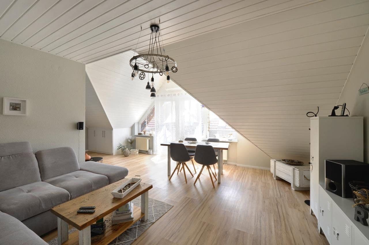 Prodej bytu 3+1 69 m², Lingenfeld, Porýní-Falc Prodej bytu 3+1 69 m², Lingenfeld, Porýní-Falc