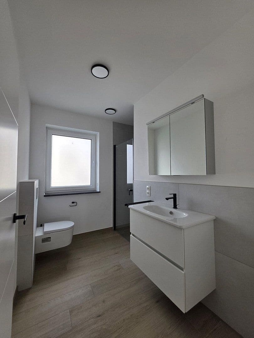 Pronájem bytu 3+1 78 m², Garrel, Dolní Sasko Pronájem bytu 3+1 78 m², Garrel, Dolní Sasko