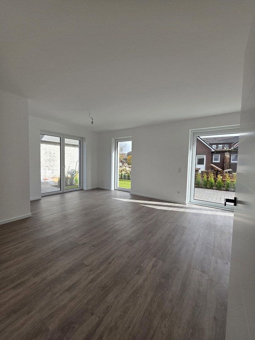 Pronájem bytu 3+1 78 m², Garrel, Dolní Sasko Pronájem bytu 3+1 78 m², Garrel, Dolní Sasko
