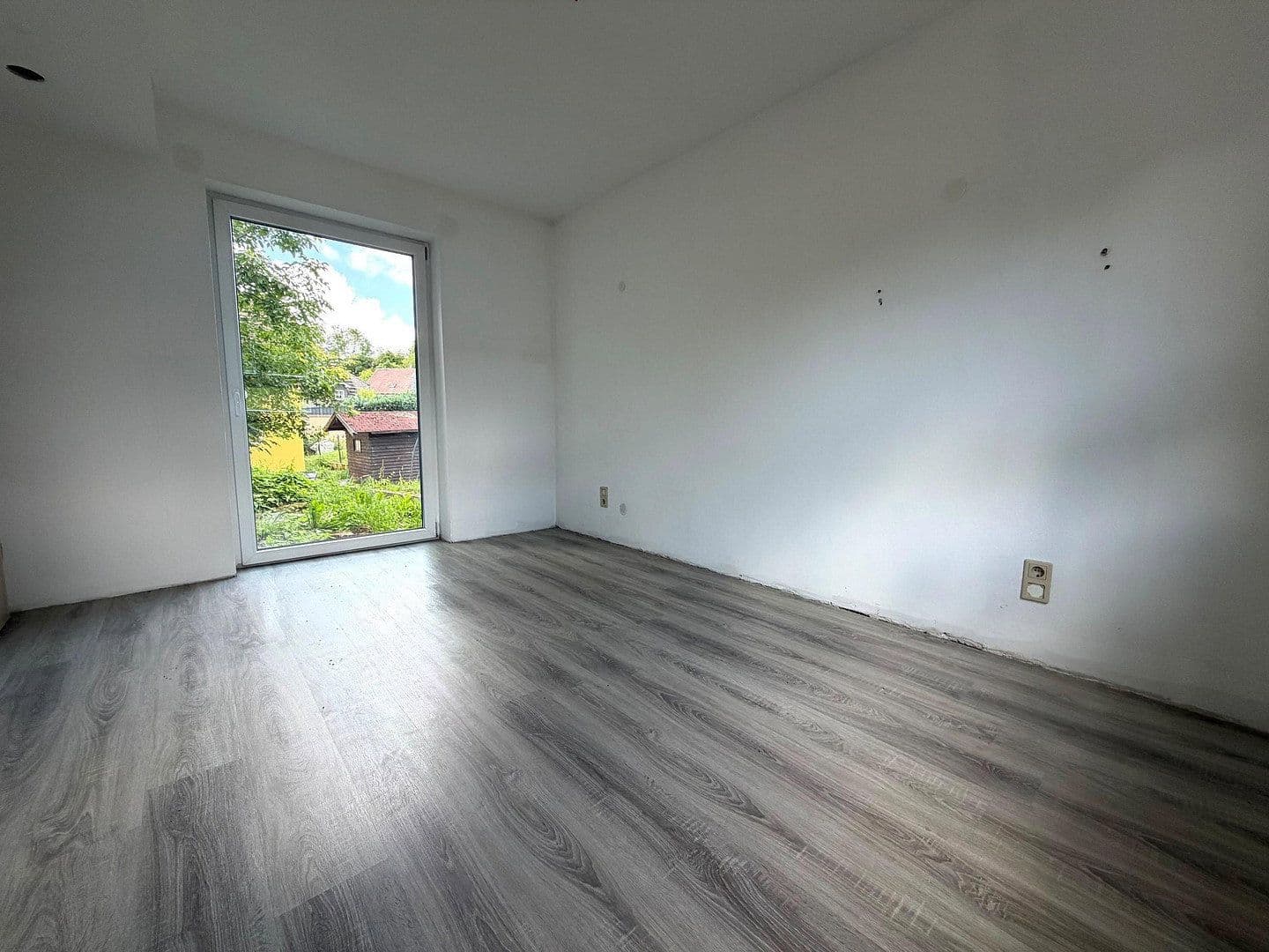 Prodej domu 275 m², pozemek 1.037 m², Bärnreuth 33, Bad Berneck im Fichtelgebirge, Bavorsko Prodej domu 275 m², pozemek 1.037 m², Bärnreuth 33, Bad Berneck im Fichtelgebirge, Bavorsko