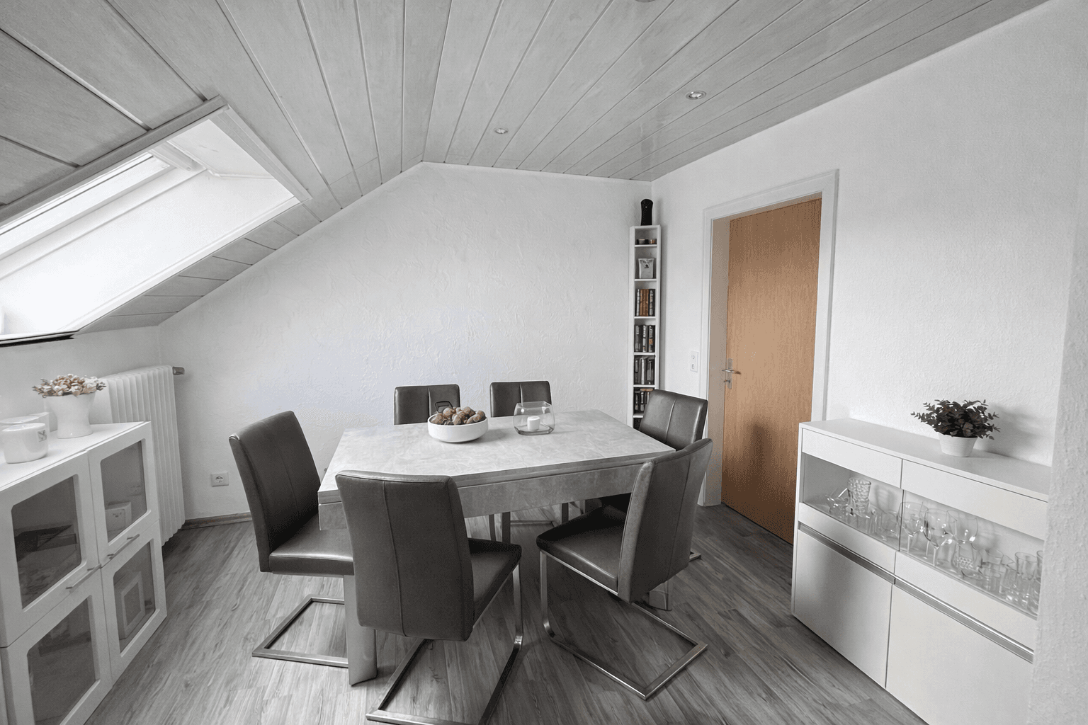 Prodej domu 174 m², pozemek 853 m², Ganderkesee, Dolní Sasko Prodej domu 174 m², pozemek 853 m², Ganderkesee, Dolní Sasko