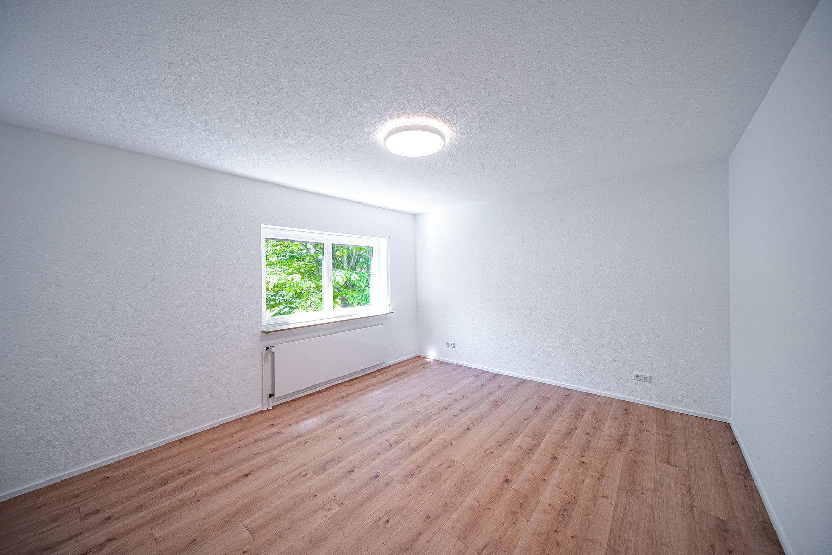 Prodej bytu 3+1 78 m², Wiesbaden, Hessen Prodej bytu 3+1 78 m², Wiesbaden, Hessen