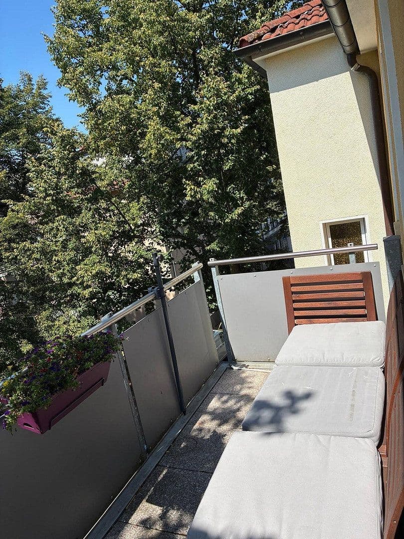 Pronájem bytu 3+1 80 m², Almastr. 11, Essen, Severní Porýní-Vestfálsko Pronájem bytu 3+1 80 m², Almastr. 11, Essen, Severní Porýní-Vestfálsko