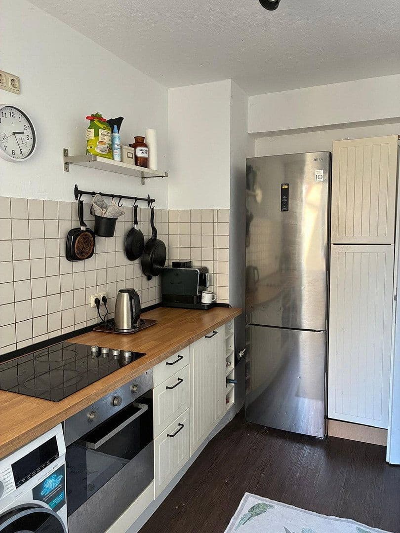 Pronájem bytu 3+1 80 m², Almastr. 11, Essen, Severní Porýní-Vestfálsko Pronájem bytu 3+1 80 m², Almastr. 11, Essen, Severní Porýní-Vestfálsko