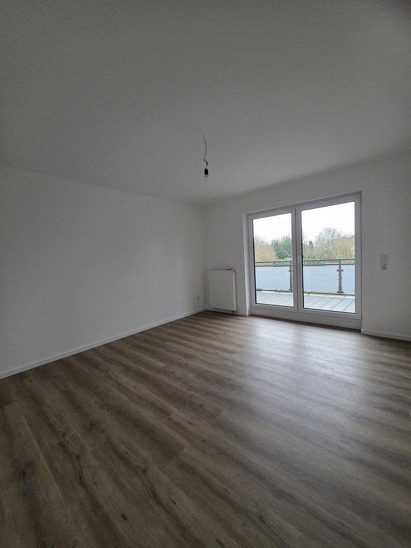Pronájem bytu 3+1 106 m², Cloppenburg, Dolní Sasko Pronájem bytu 3+1 106 m², Cloppenburg, Dolní Sasko