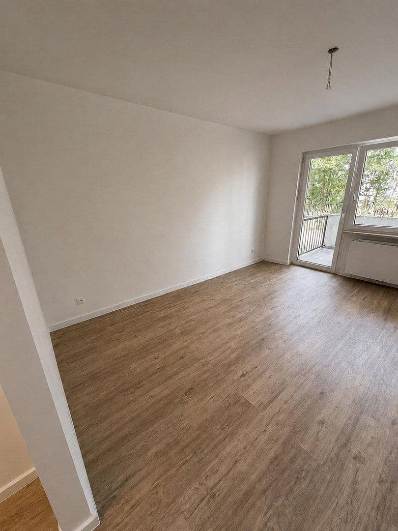 Pronájem bytu 1+1 24 m², Bad-Berneck-Straße 1, München, Bavorsko Pronájem bytu 1+1 24 m², Bad-Berneck-Straße 1, München, Bavorsko