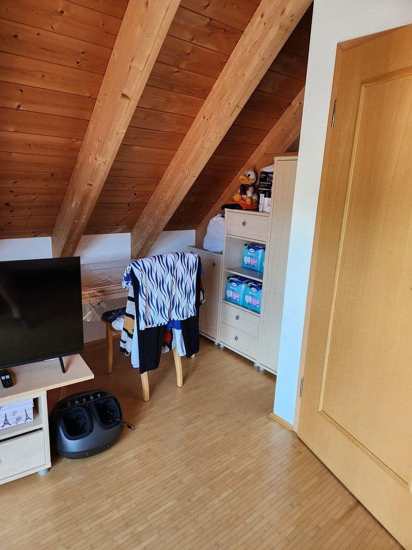 Pronájem domu 110 m², pozemek 400 m², Mühlbachstr., 14/b, Ebermannstadt, Bavorsko Pronájem domu 110 m², pozemek 400 m², Mühlbachstr., 14/b, Ebermannstadt, Bavorsko
