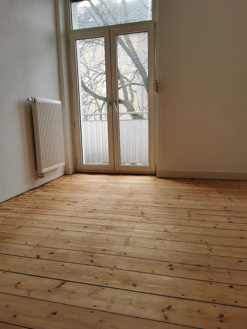 Pronájem bytu 3+1 78 m², Offenbach, Hessen Pronájem bytu 3+1 78 m², Offenbach, Hessen