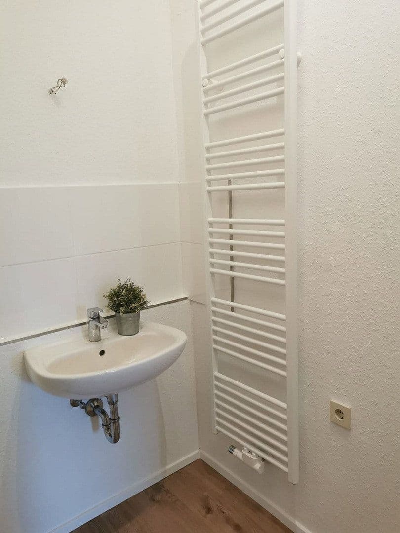 Pronájem bytu 3+1 78 m², Offenbach, Hessen Pronájem bytu 3+1 78 m², Offenbach, Hessen