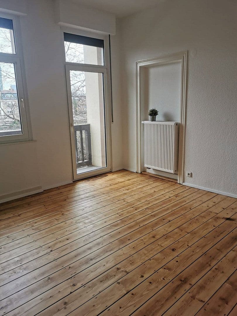 Pronájem bytu 3+1 78 m², Offenbach, Hessen Pronájem bytu 3+1 78 m², Offenbach, Hessen