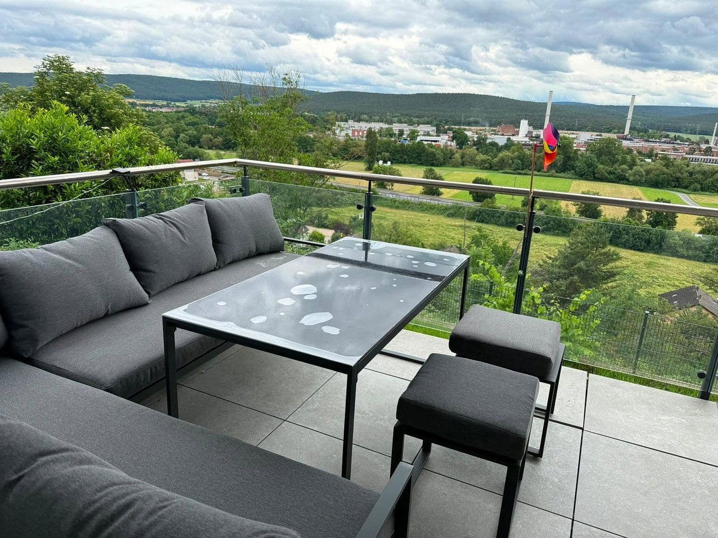 Pronájem bytu 3+1 80 m², Obernburg am Main, Bavorsko Pronájem bytu 3+1 80 m², Obernburg am Main, Bavorsko
