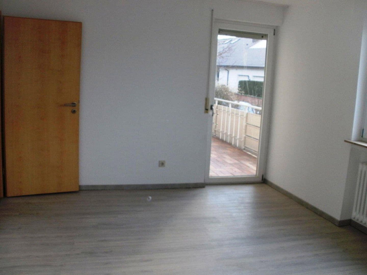 Pronájem bytu 3+kk 100 m², Alzenau, Bavorsko Pronájem bytu 3+kk 100 m², Alzenau, Bavorsko