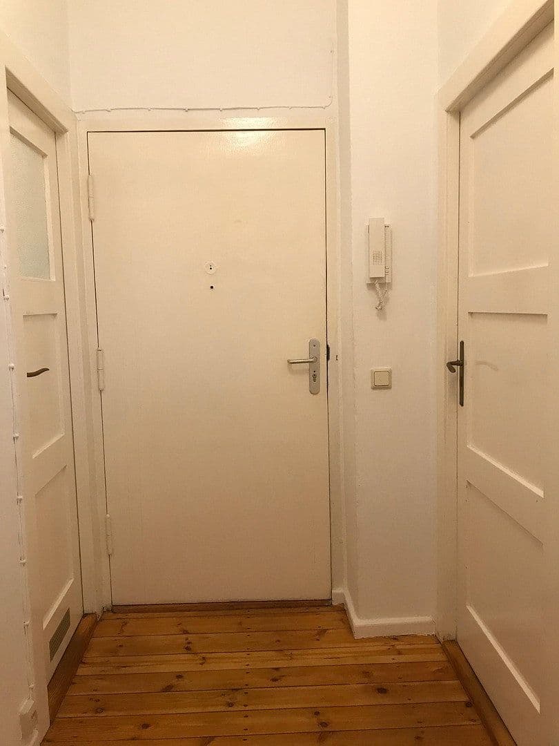 Prodej bytu 2+1 54 m², Zeiler Weg 1, Berlin, Berlín Prodej bytu 2+1 54 m², Zeiler Weg 1, Berlin, Berlín