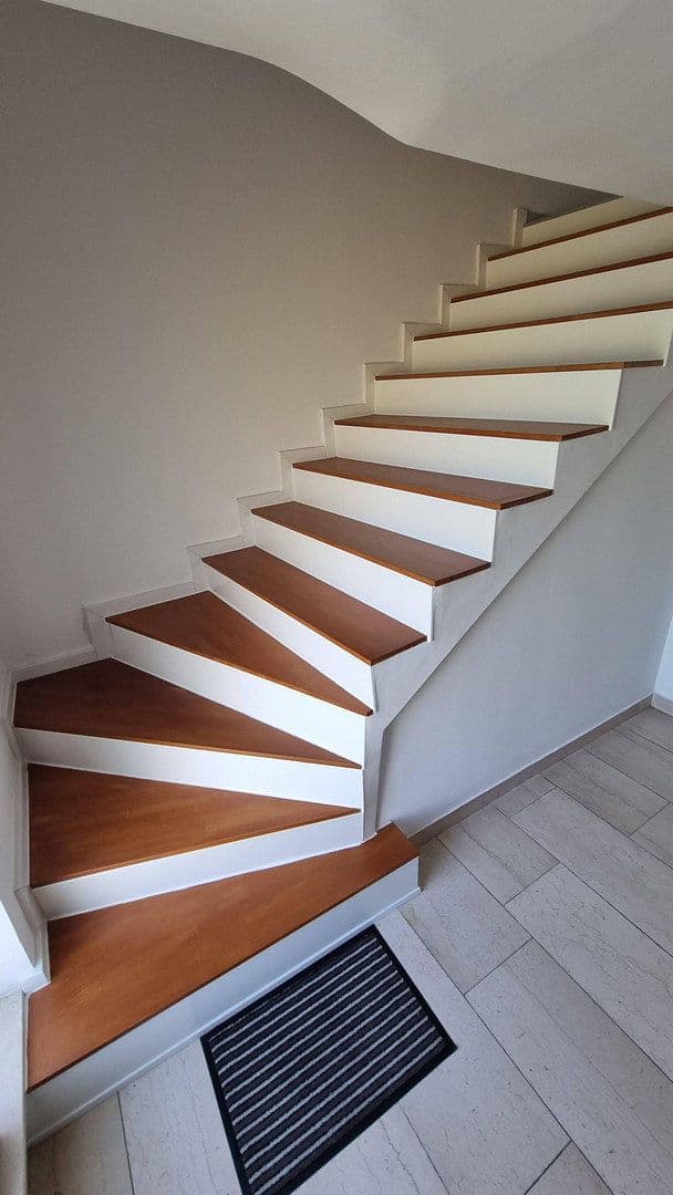 Prodej domu 128 m², pozemek 623 m², Im Heidchesgarten 16, Alsdorf, Porýní-Falc Prodej domu 128 m², pozemek 623 m², Im Heidchesgarten 16, Alsdorf, Porýní-Falc