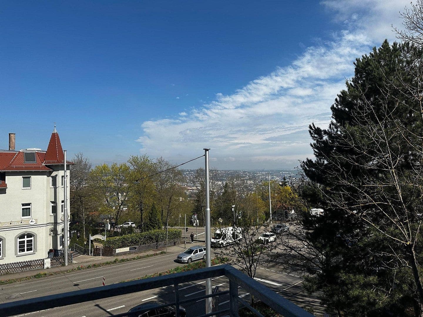 Pronájem bytu 1+1 28 m², Obere Weinsteige 66, Stuttgart, Bádensko-Württembersko Pronájem bytu 1+1 28 m², Obere Weinsteige 66, Stuttgart, Bádensko-Württembersko