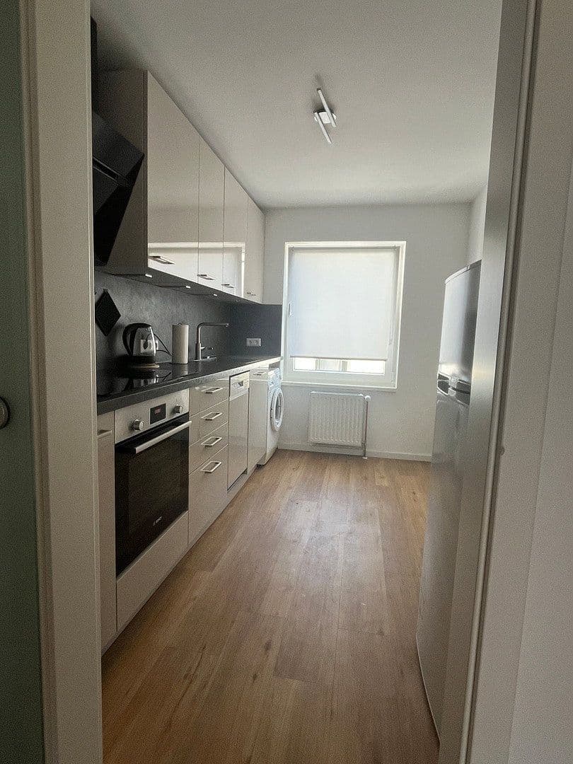 Pronájem bytu 2+1 53 m², Hubertusstraße 5, Hannover, Dolní Sasko Pronájem bytu 2+1 53 m², Hubertusstraße 5, Hannover, Dolní Sasko