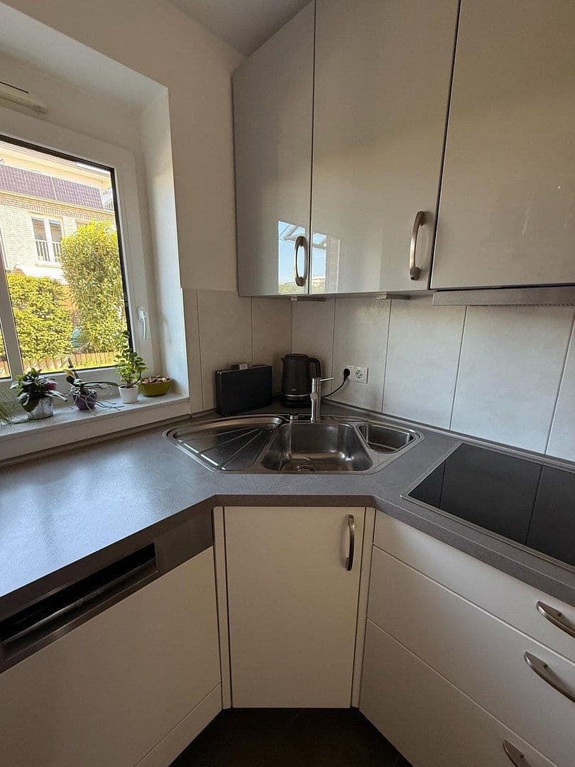 Prodej domu 111 m², pozemek 123 m², Ahrensburg, Šlesvicko-Holštýnsko Prodej domu 111 m², pozemek 123 m², Ahrensburg, Šlesvicko-Holštýnsko