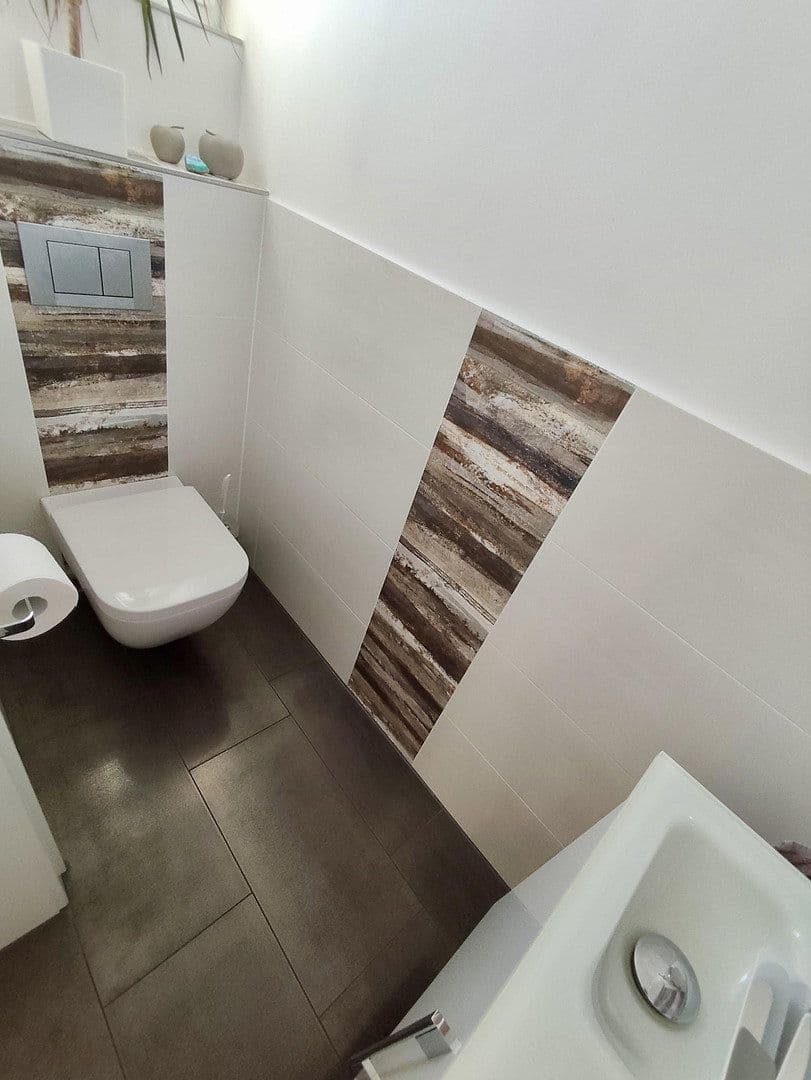 Prodej domu 177 m², pozemek 723 m², Langenhagen, Dolní Sasko Prodej domu 177 m², pozemek 723 m², Langenhagen, Dolní Sasko