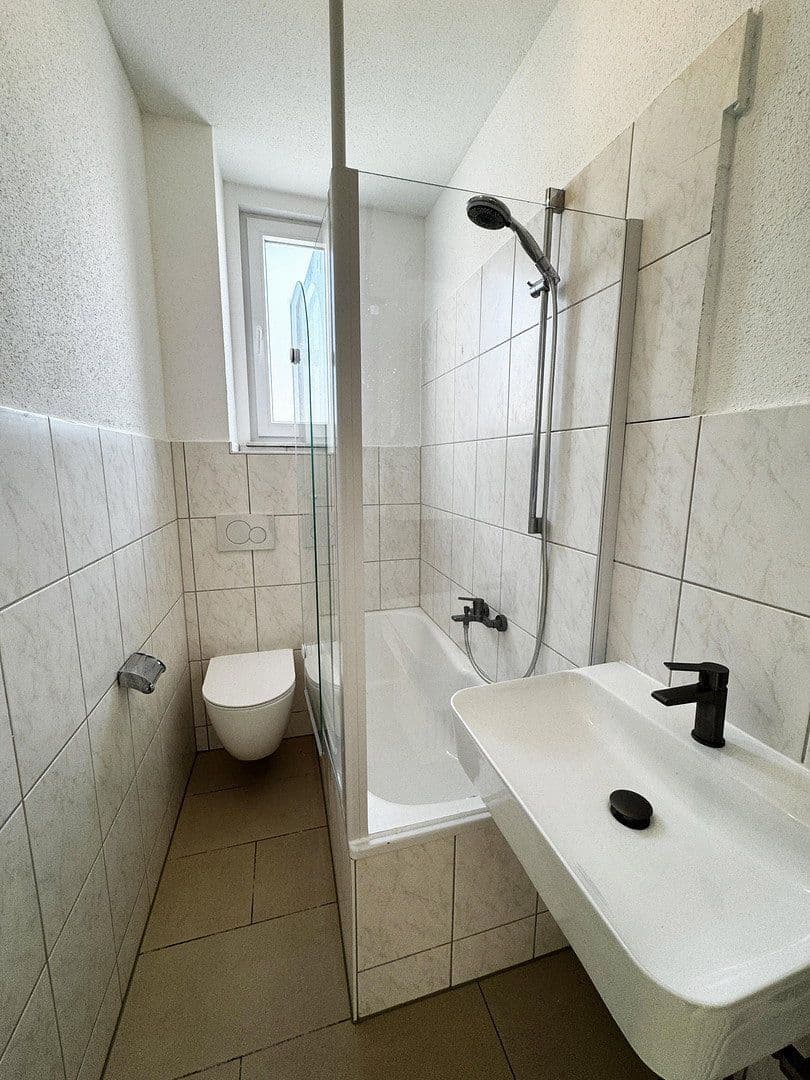 Pronájem bytu 4+1 83 m², Heilbronn, Bádensko-Württembersko Pronájem bytu 4+1 83 m², Heilbronn, Bádensko-Württembersko