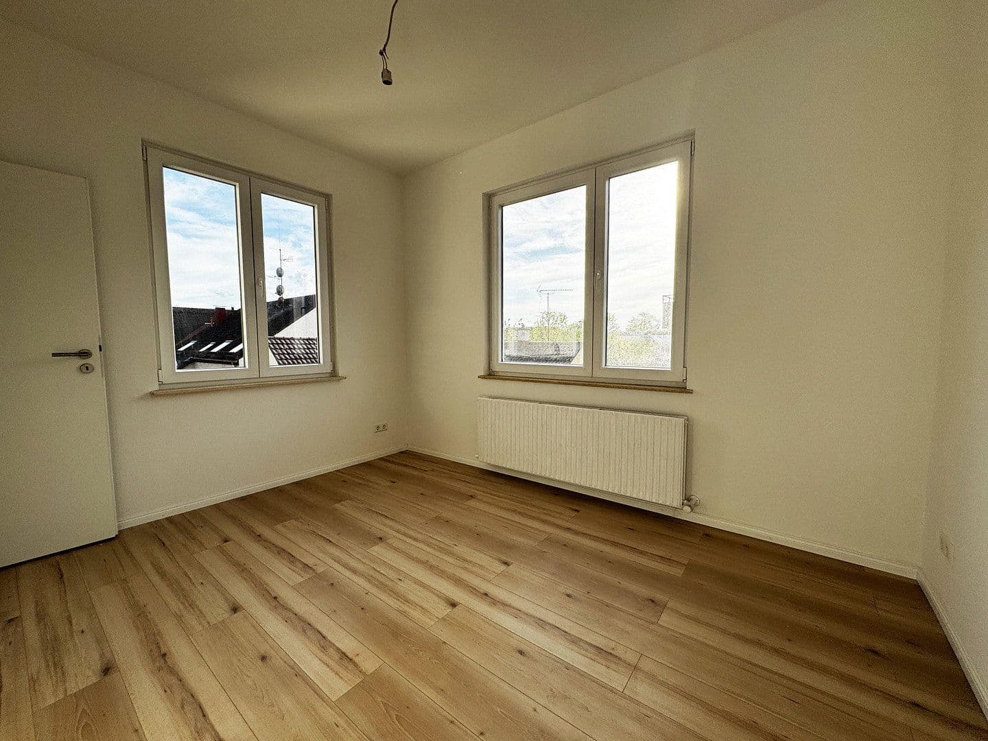 Pronájem bytu 4+1 83 m², Heilbronn, Bádensko-Württembersko Pronájem bytu 4+1 83 m², Heilbronn, Bádensko-Württembersko