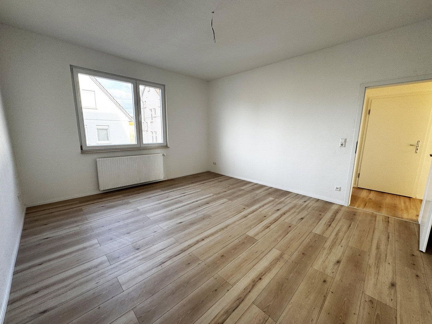 Pronájem bytu 4+1 83 m², Heilbronn, Bádensko-Württembersko Pronájem bytu 4+1 83 m², Heilbronn, Bádensko-Württembersko