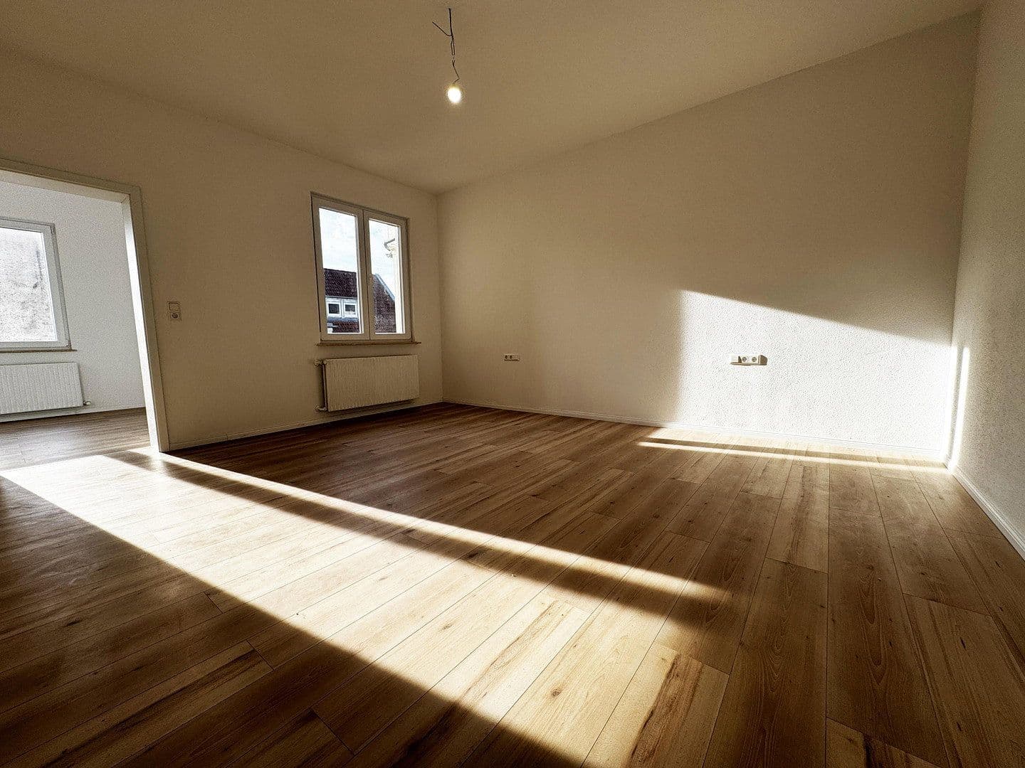 Pronájem bytu 4+1 83 m², Heilbronn, Bádensko-Württembersko Pronájem bytu 4+1 83 m², Heilbronn, Bádensko-Württembersko