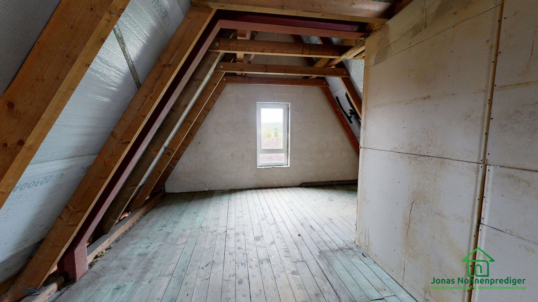 Prodej domu 151 m², pozemek 227 m², Nedderfeld 112, Schwerin, Mecklenburg-Vorpommern Prodej domu 151 m², pozemek 227 m², Nedderfeld 112, Schwerin, Mecklenburg-Vorpommern